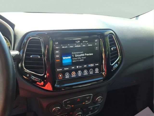 Used 2021 Jeep Compass Limited w/ Sun and Sound Group AWD/4WD image 23