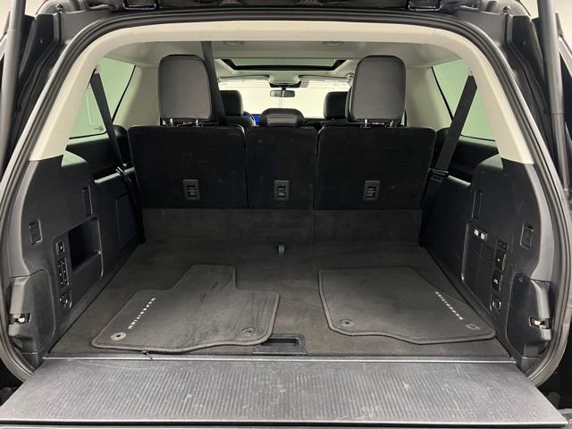 Used 2025 Ford Expedition Max Platinum AWD/4WD image 49