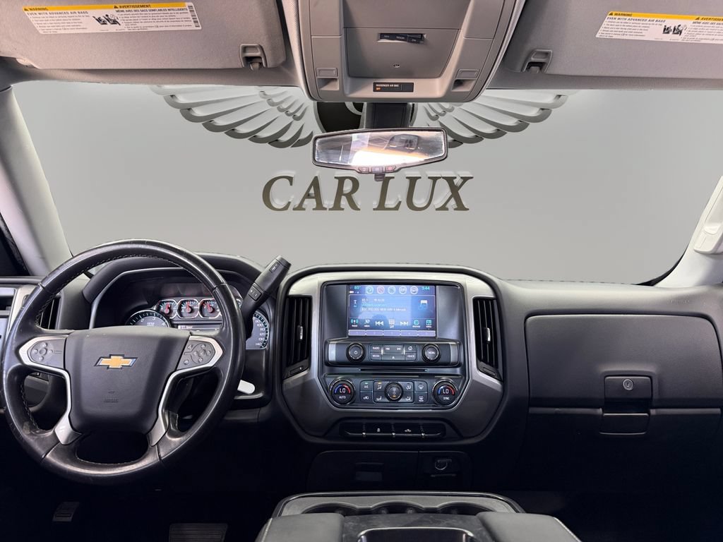 Used 2018 Chevrolet Silverado 1500 LT w/ LT Eassist Package RWD image 11