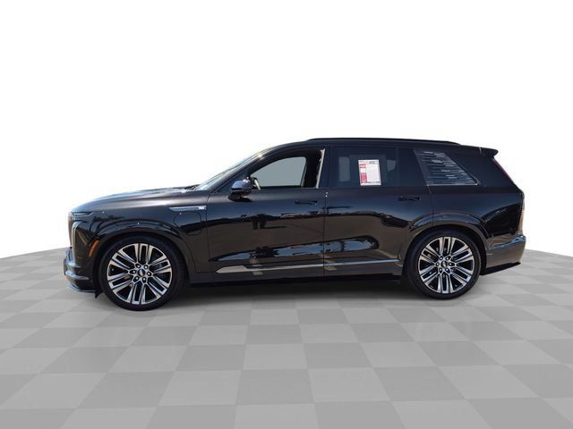 Used 2026 Cadillac Vistiq Platinum w/ LPO, Floor Liner Package AWD/4WD image 6