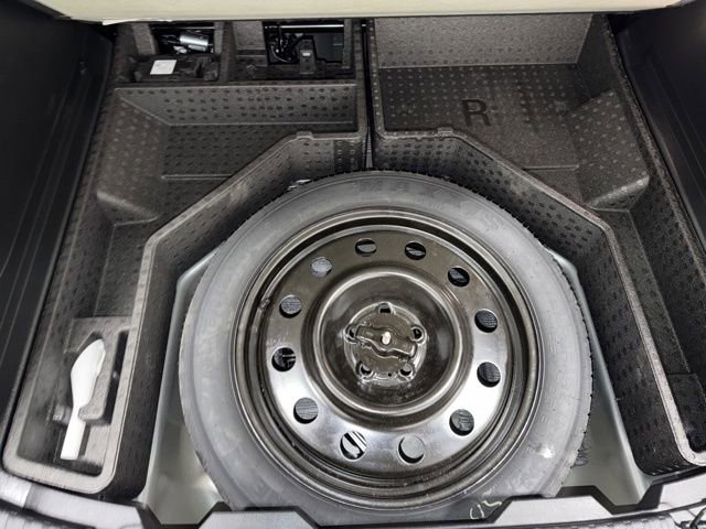 Used 2024 Ford Edge SEL w/ Convenience Package image 40