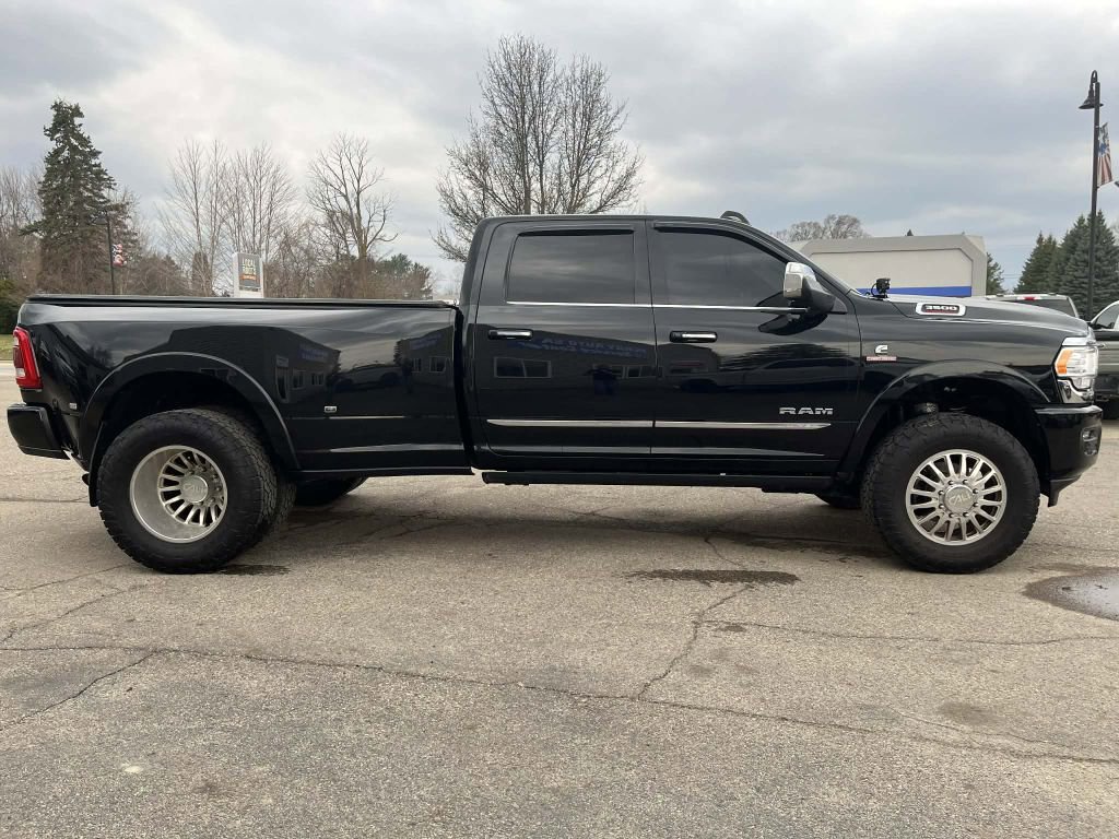 Used 2020 RAM 3500 Limited AWD/4WD image 5