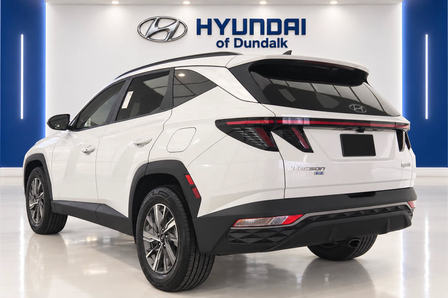 Used 2022 Hyundai Tucson Blue AWD/4WD image 2