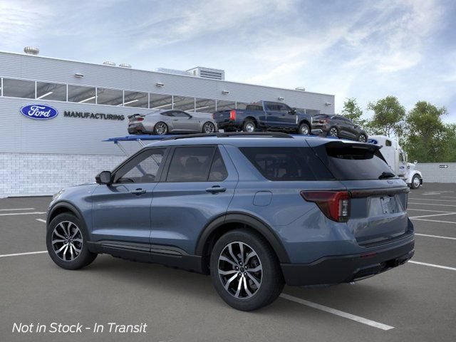 New 2026 Ford Explorer ST-Line RWD image 5