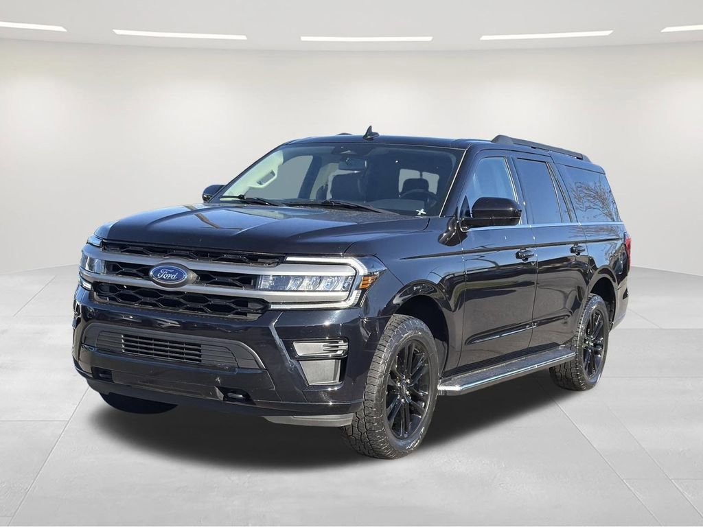 Used 2023 Ford Expedition Max XLT image 1
