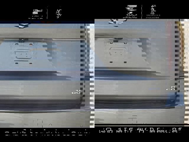 Used 2023 Cadillac Escalade Premium Luxury image 7