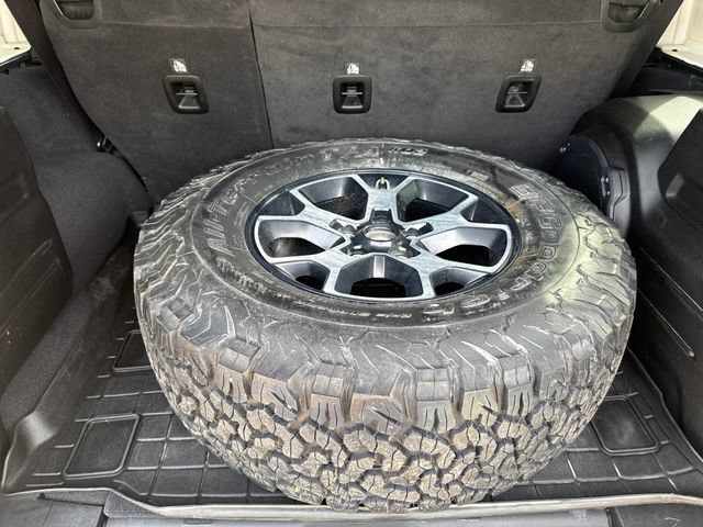 Used 2021 Jeep Wrangler Unlimited Rubicon AWD/4WD image 11