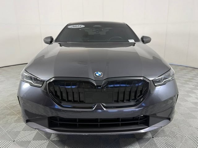 Used 2025 BMW 540i xDrive AWD/4WD image 11
