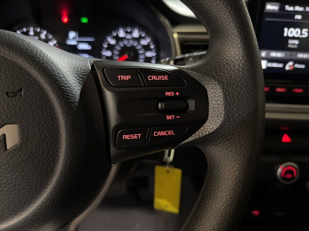Used 2023 Kia Rio S image 15