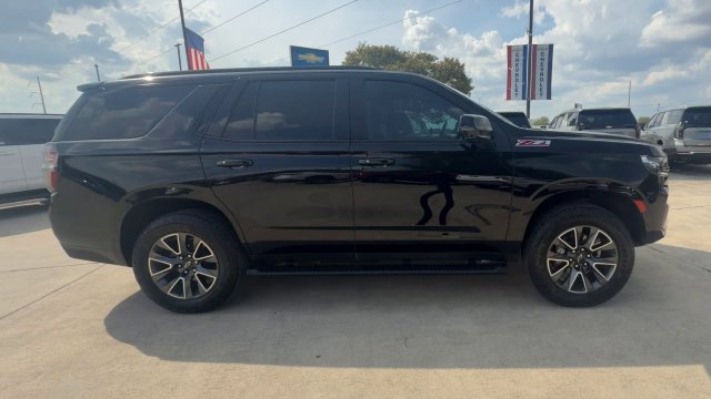 Used 2023 Chevrolet Tahoe Z71 w/ Luxury Package AWD/4WD image 9