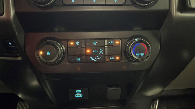 Used 2022 Ford F550 2WD Regular Cab Super Duty w/ XLT Value Package image 17