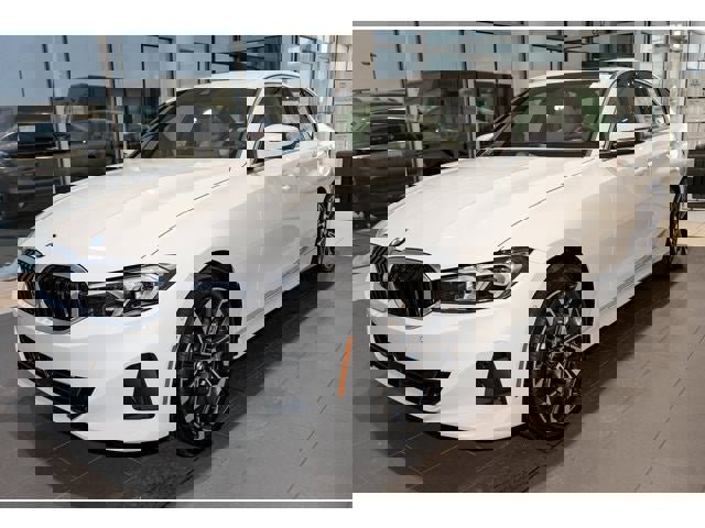 New 2026 BMW 330i xDrive Sedan w/ Convenience Package image 43