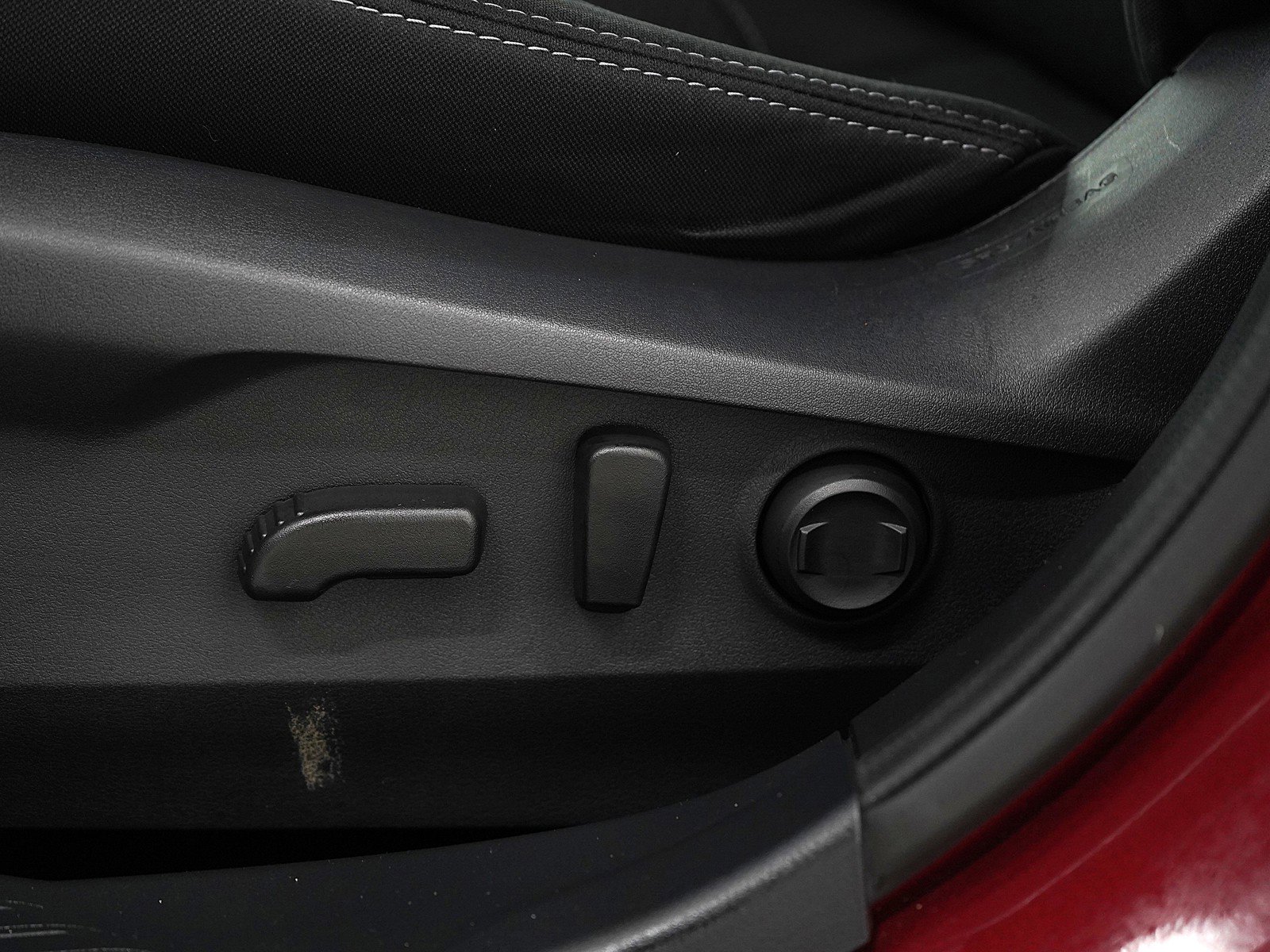 Used 2022 Subaru Outback Premium image 26