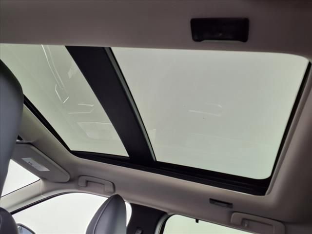 Used 2025 Mitsubishi Outlander SEL image 15