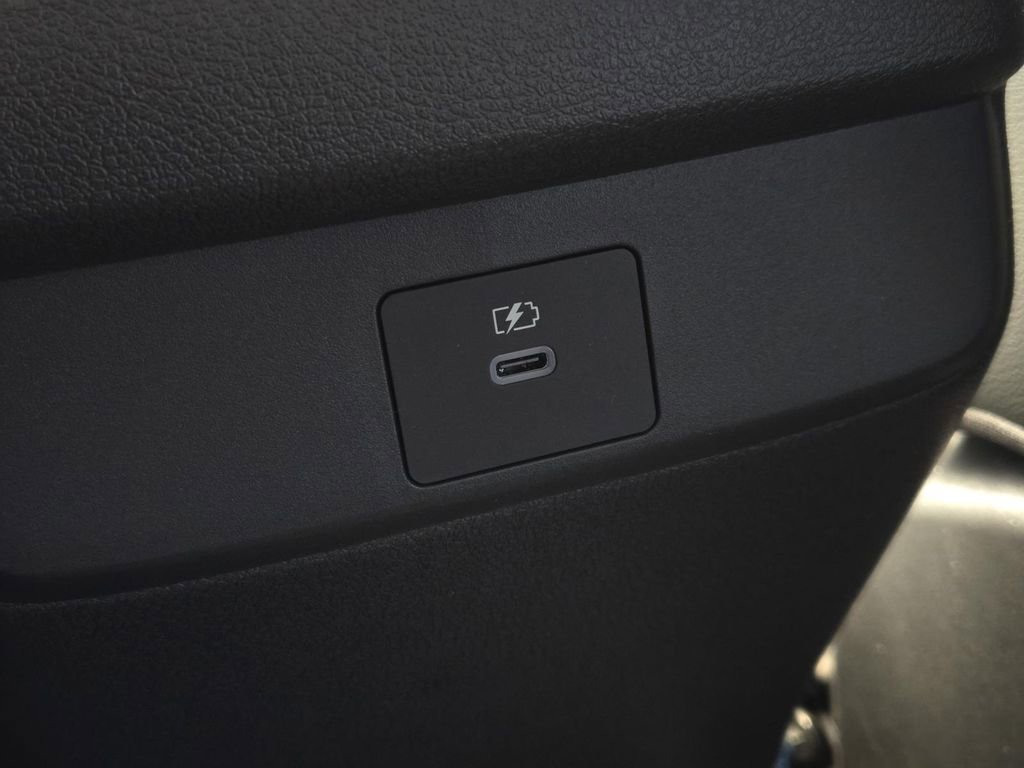 New 2026 Nissan Sentra SR w/ SR Premium Package FWD image 14
