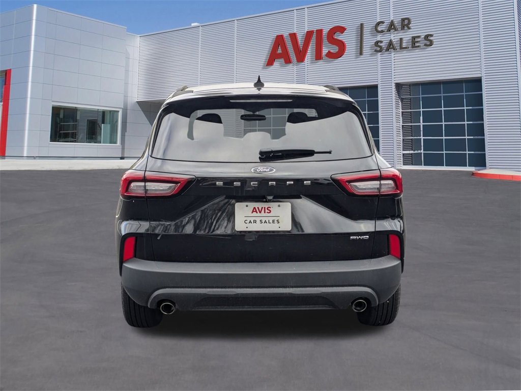 Used 2025 Ford Escape ST-Line image 5