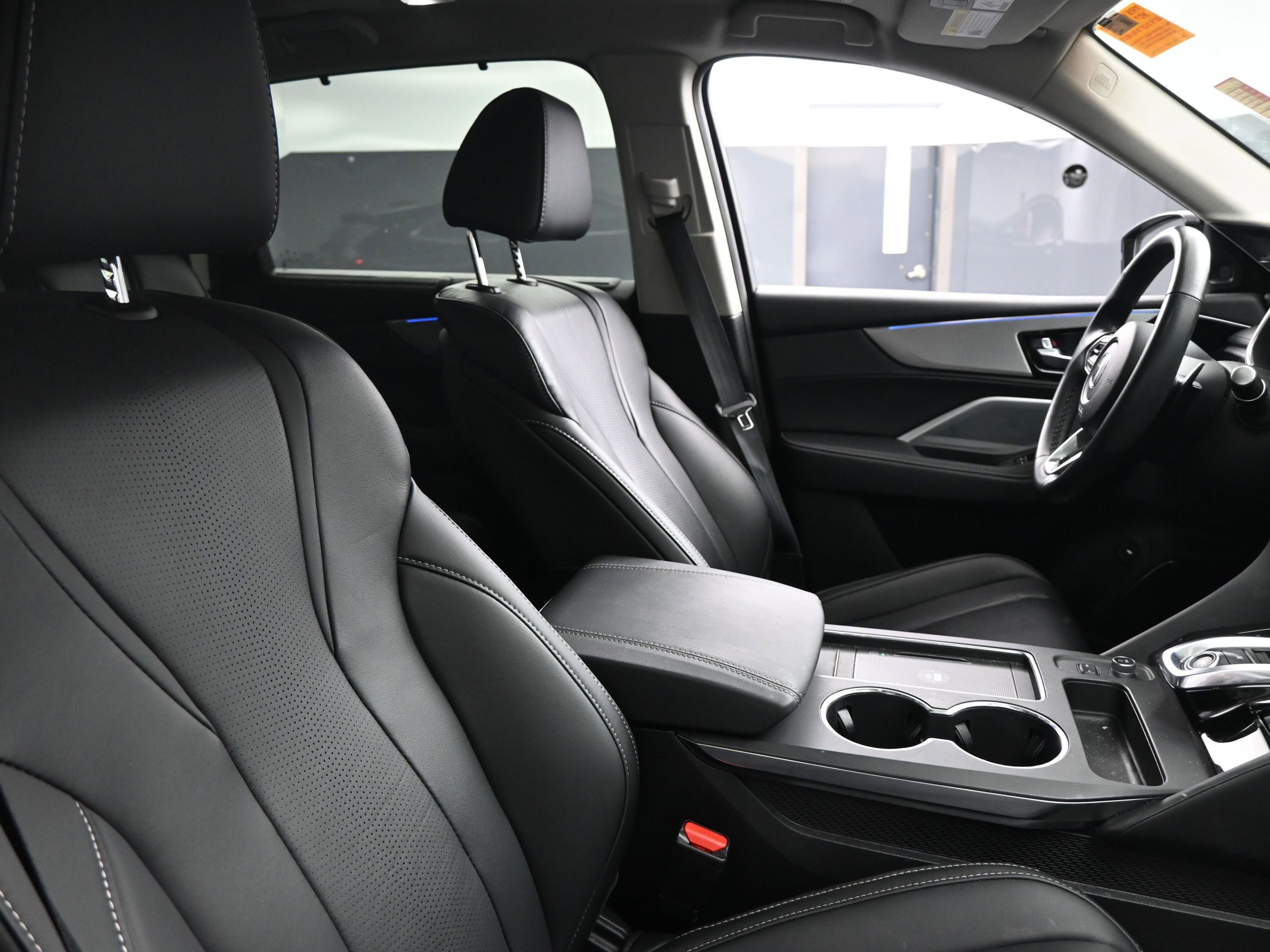 Used 2025 Acura MDX FWD w/ Technology Package image 21