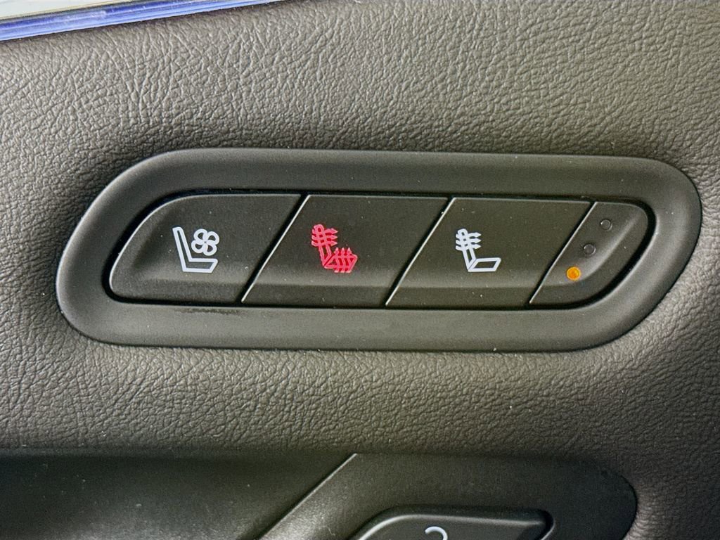 Used 2024 Cadillac Escalade ESV Premium Luxury w/ LPO, Floor Liner Package image 21