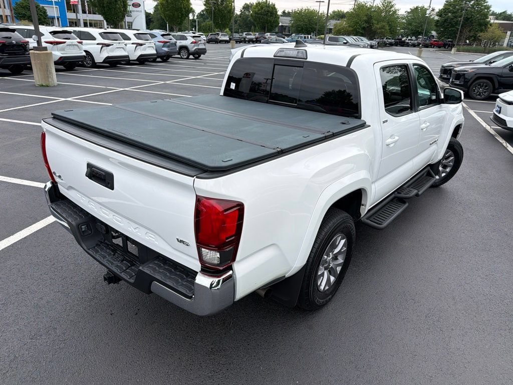 Used 2019 Toyota Tacoma SR5 AWD/4WD image 6
