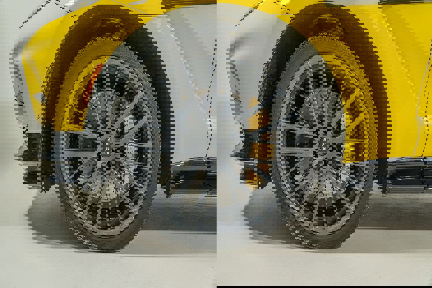 Used 2023 Aston Martin DBX 707 image 12