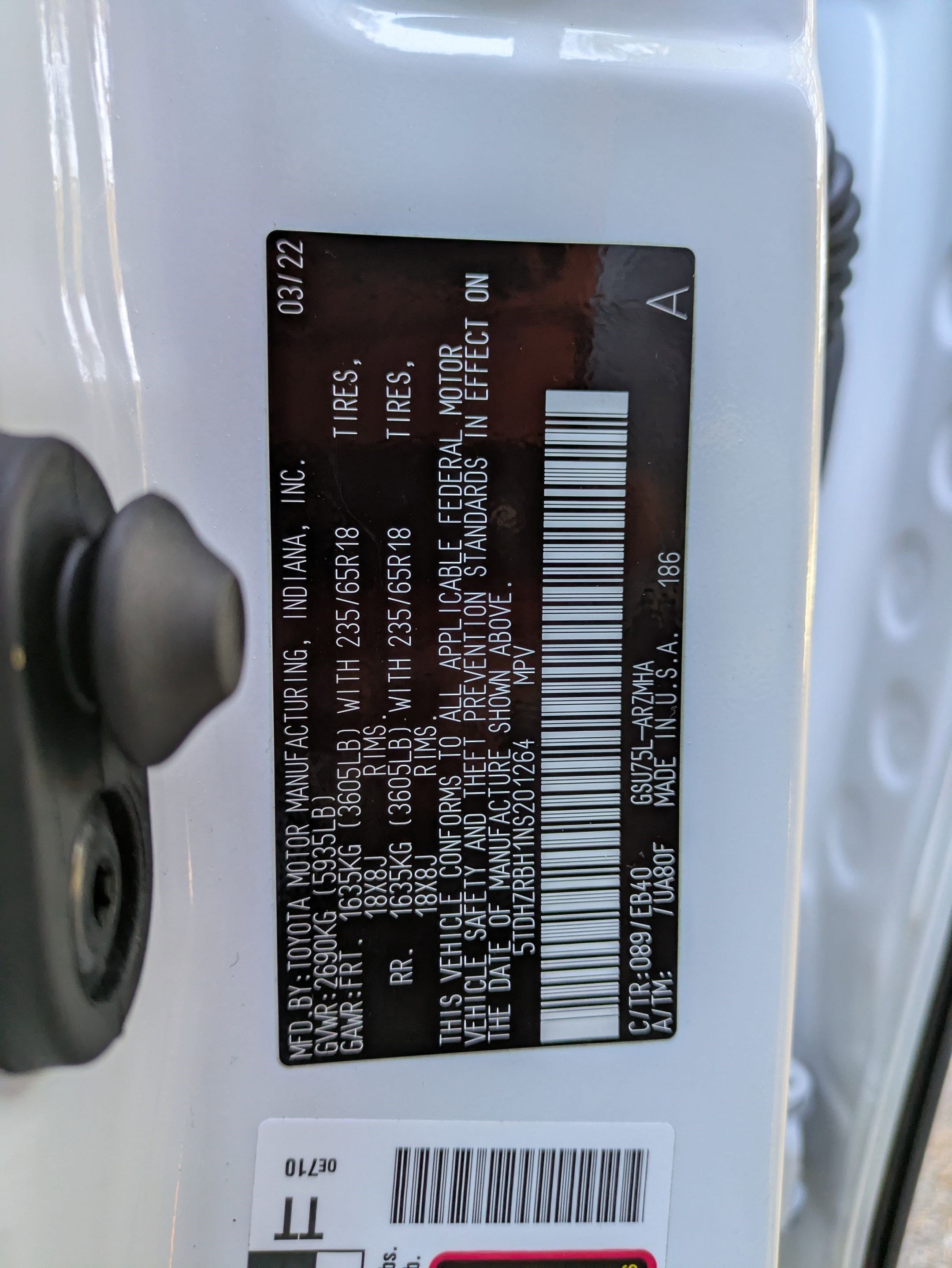 Used 2022 Toyota Highlander XLE image 27