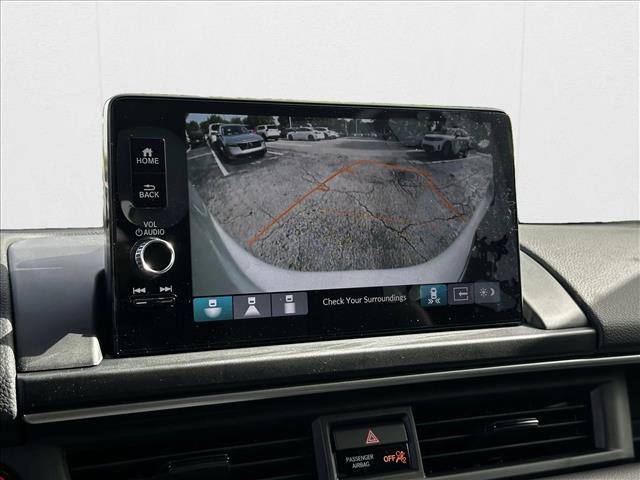 New 2025 Honda Pilot Touring image 13