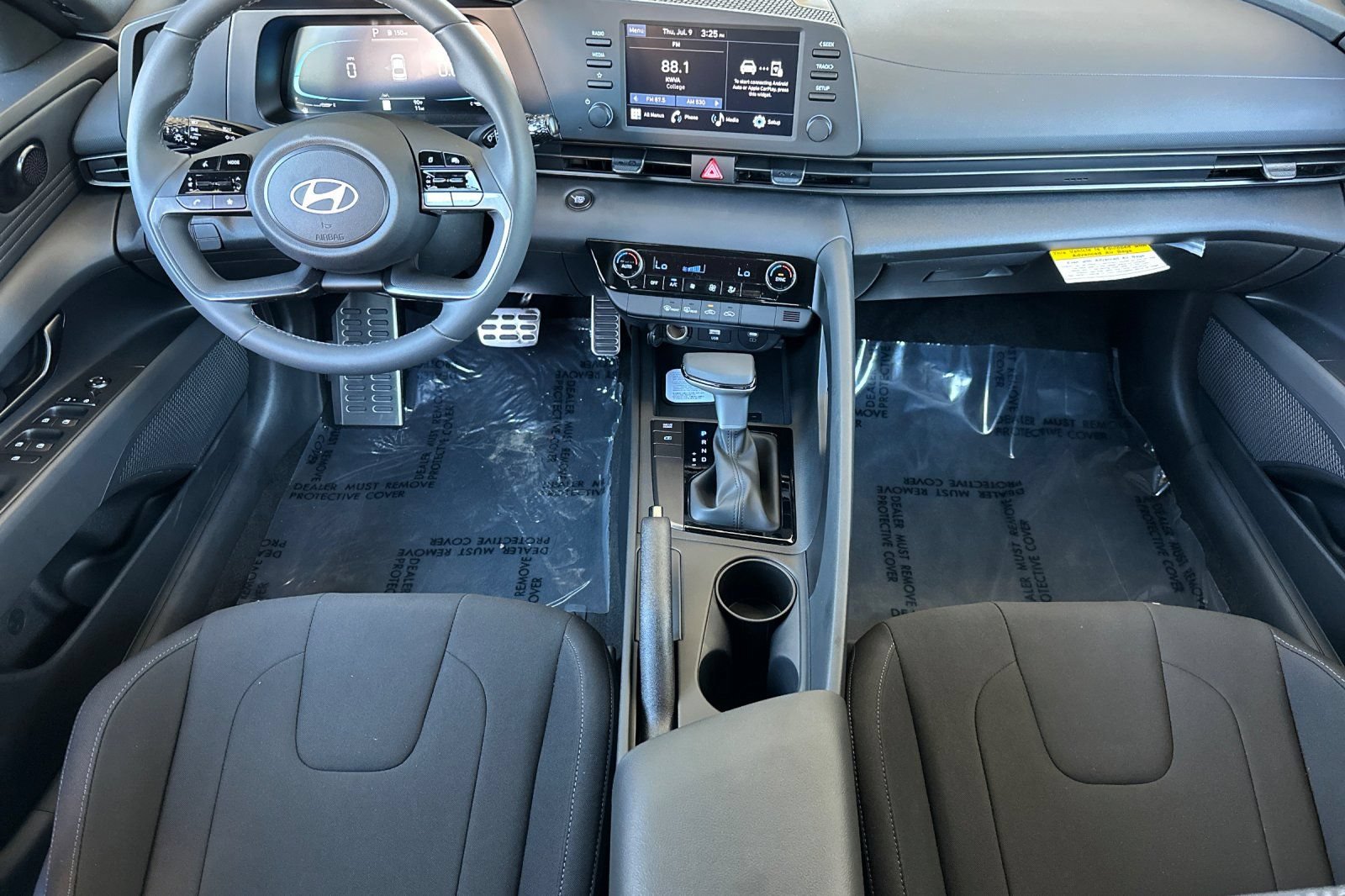 New 2026 Hyundai Elantra Sport FWD image 12