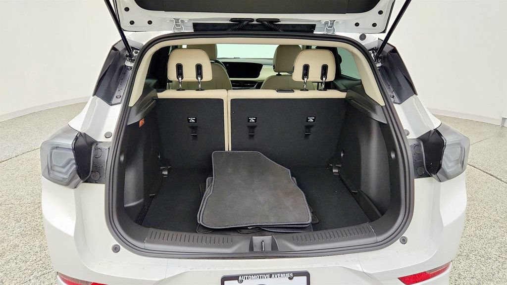 Used 2026 Buick Encore GX Avenir FWD image 21