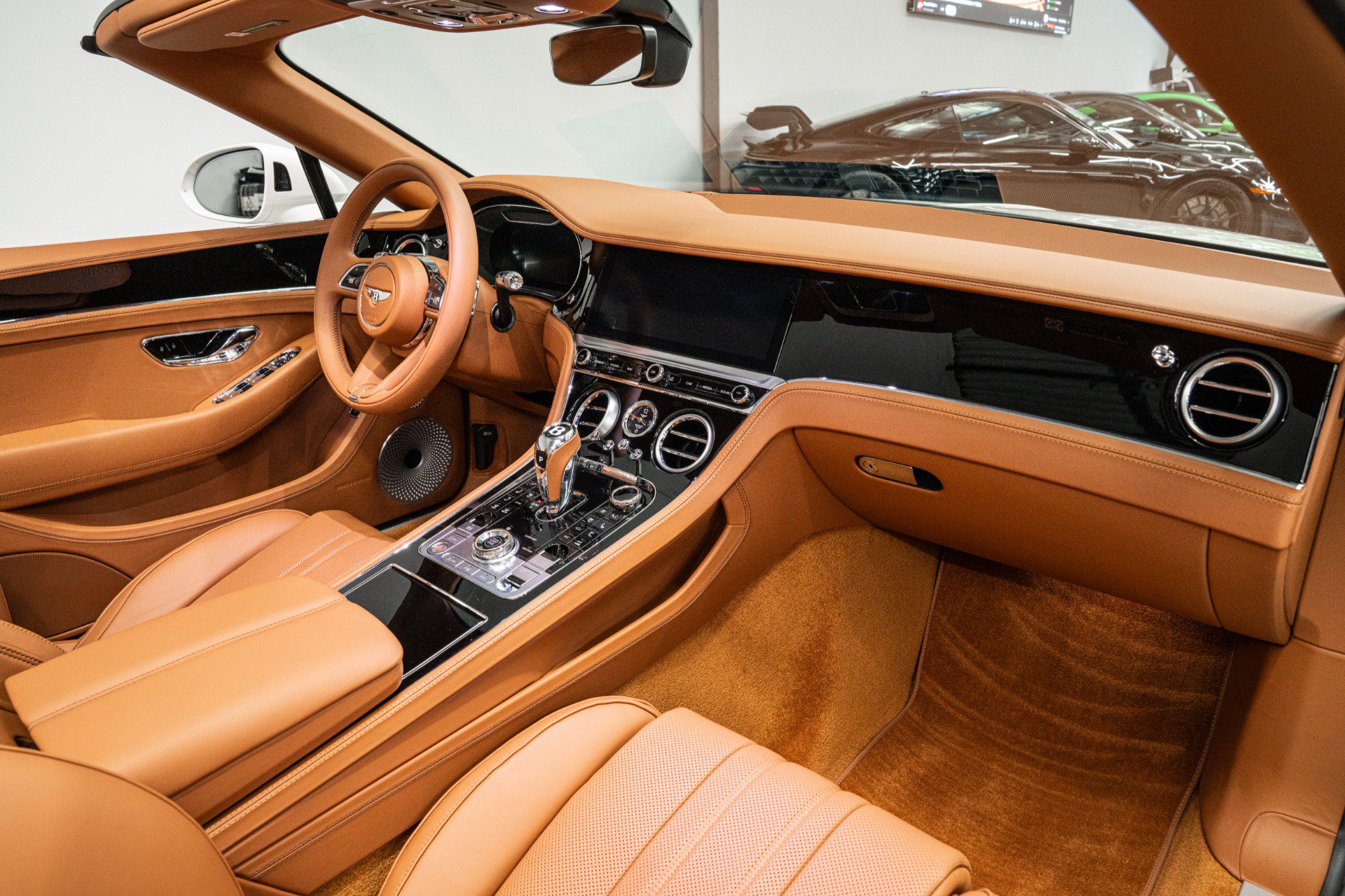 Used 2024 Bentley Continental GT Mulliner AWD/4WD image 14