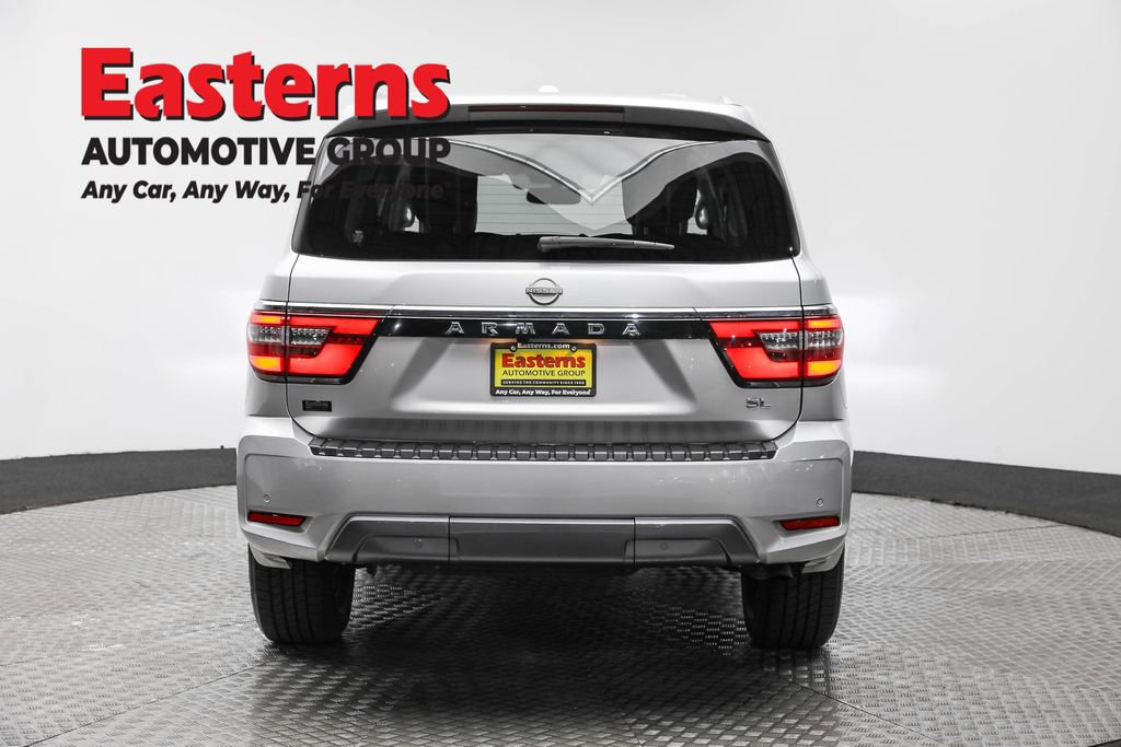 Used 2024 Nissan Armada SL w/ Captain's Chairs Package image 6