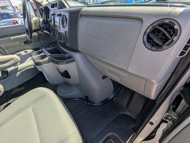 Used 2013 Ford E-350 and Econoline 350 Super Duty w/ PWR Locks & Windows Group image 18