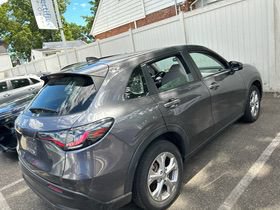 Used 2024 Honda HR-V LX image 5