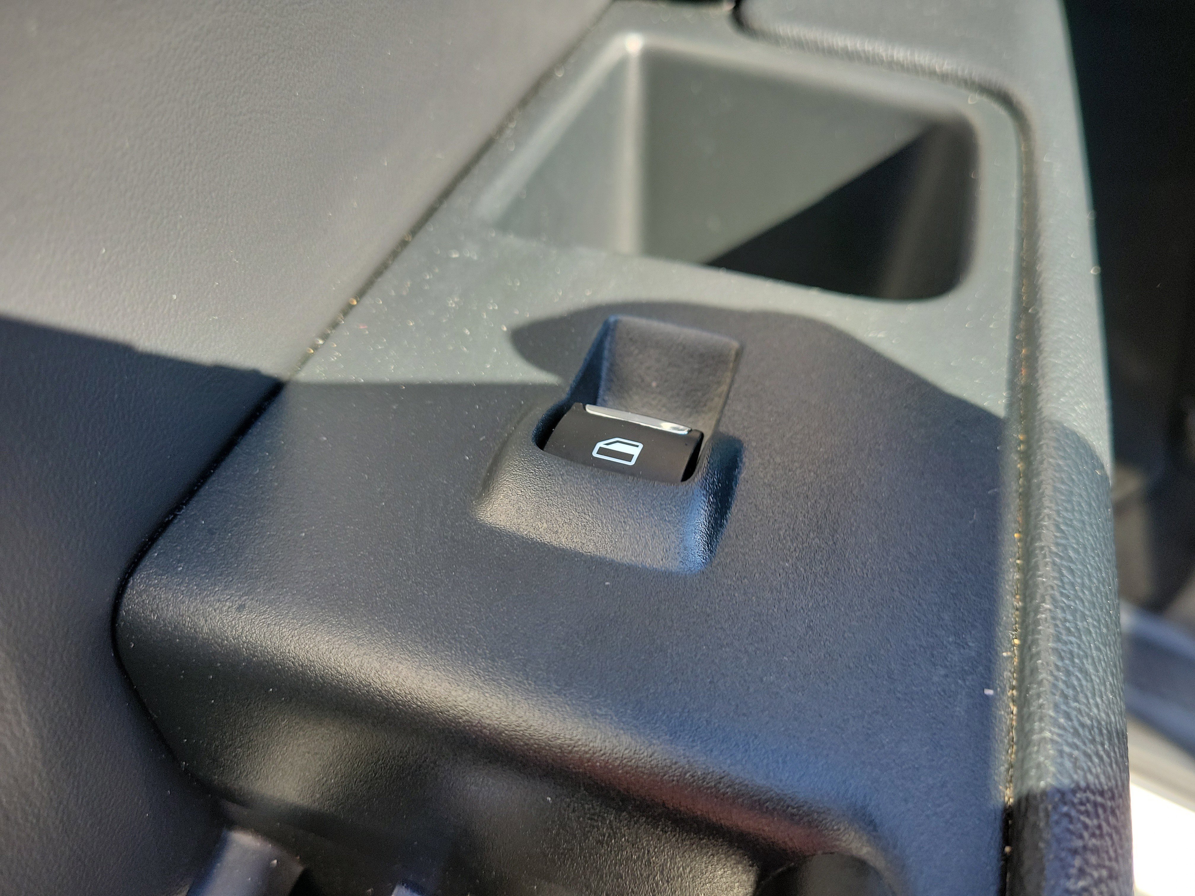 Used 2024 Ford Expedition Max XLT image 36