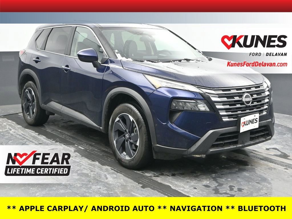 Used 2024 Nissan Rogue SV image 1