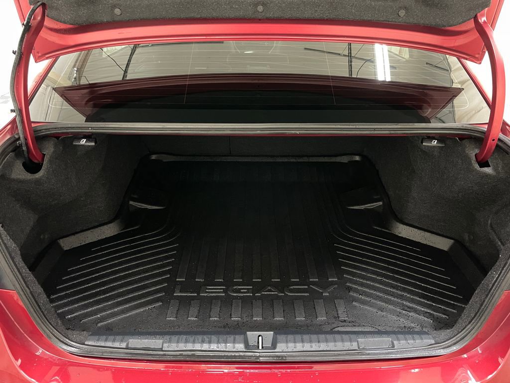 Used 2022 Subaru Legacy Limited image 45