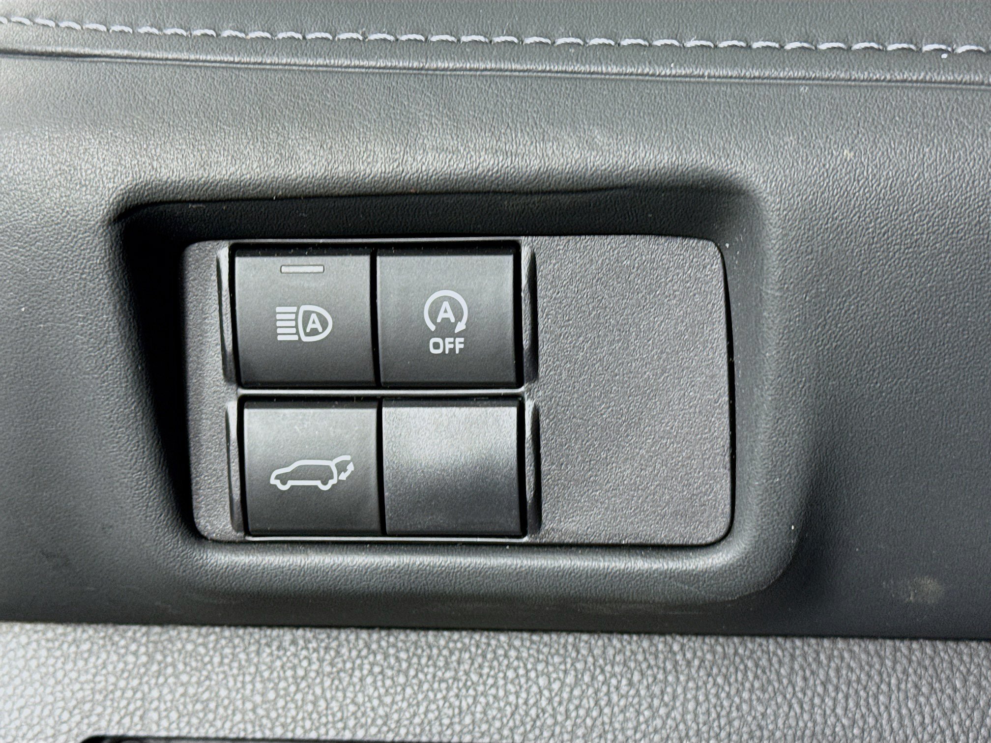 Certified 2025 Toyota Highlander XSE AWD/4WD image 10