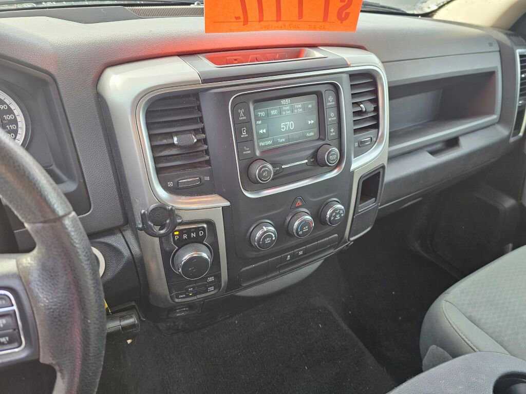 Used 2017 RAM 1500 Classic SLT image 31