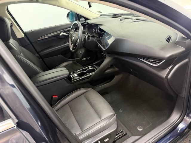 Used 2021 Buick Envision Essence w/ Technology Package I FWD image 40