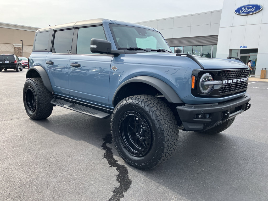 Used 2023 Ford Bronco Wildtrak AWD/4WD image 8