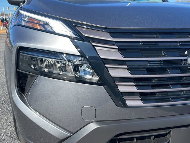 New 2026 Nissan Rogue SV image 10