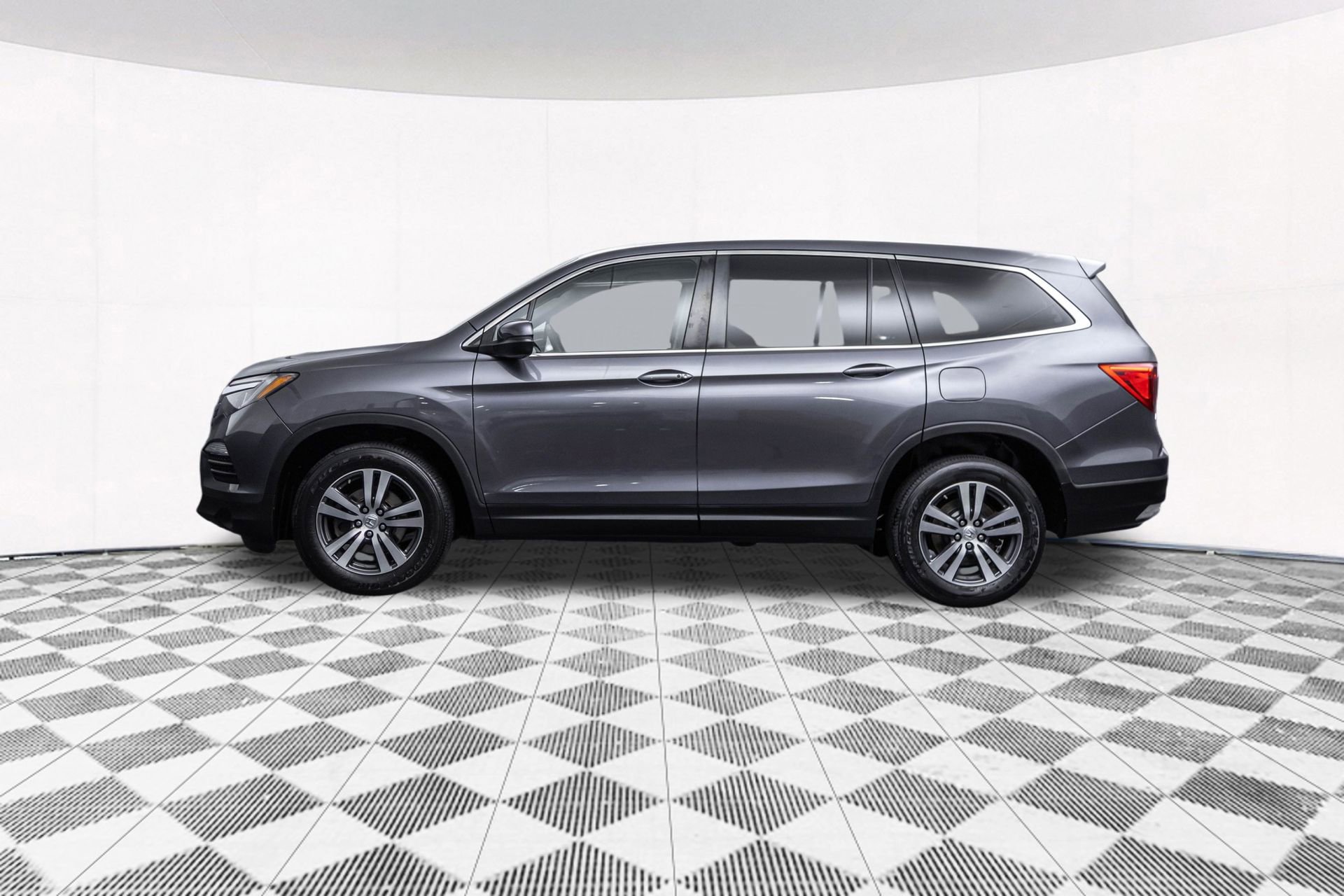 Used 2018 Honda Pilot EX-L image 6