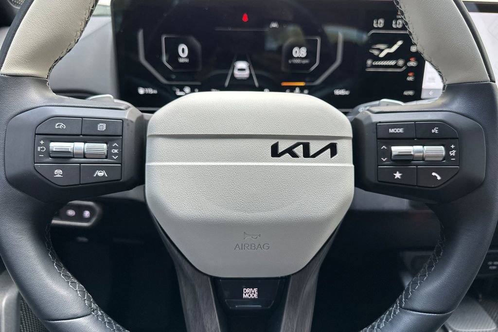 Used 2025 Kia K4 EX FWD image 24