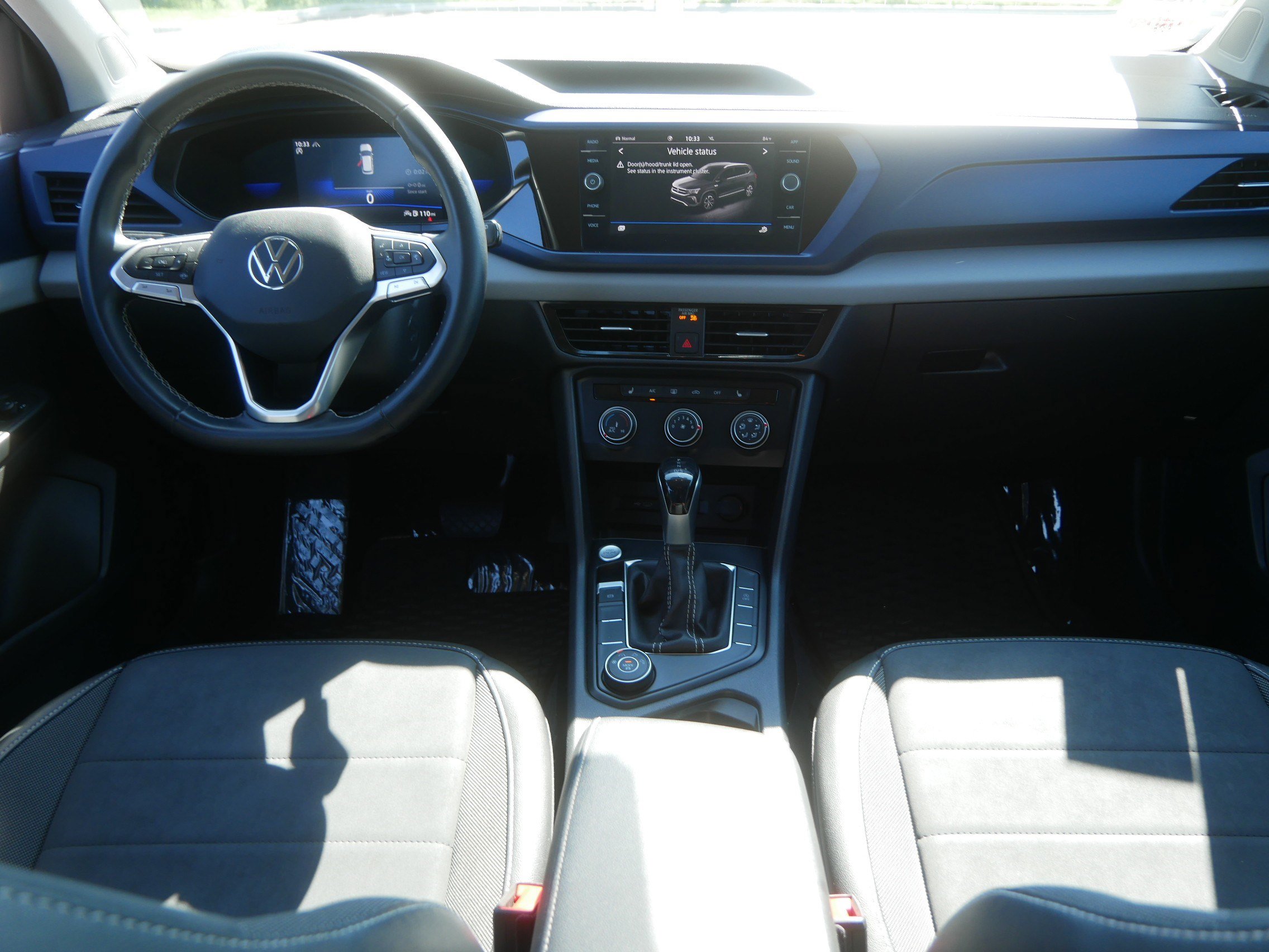 Used 2022 Volkswagen Taos SE AWD/4WD image 10