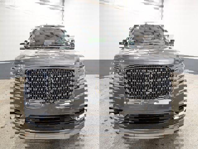 Used 2021 Lincoln Navigator Reserve w/ Luxury Package image 8