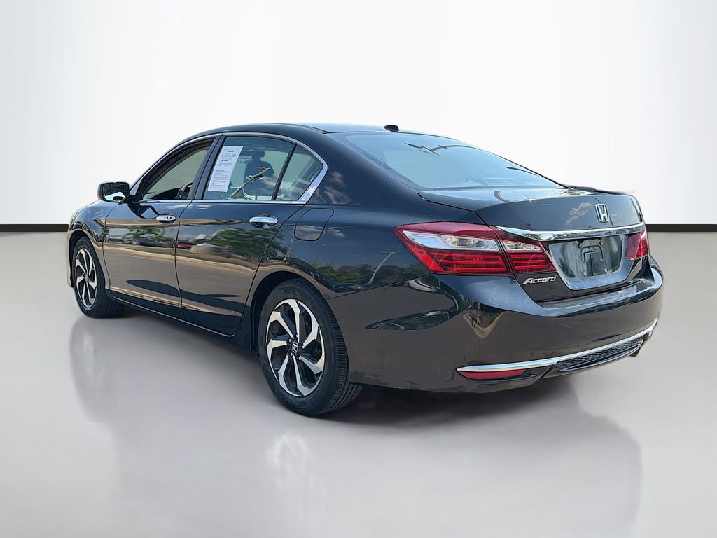 Used 2017 Honda Accord EX image 8
