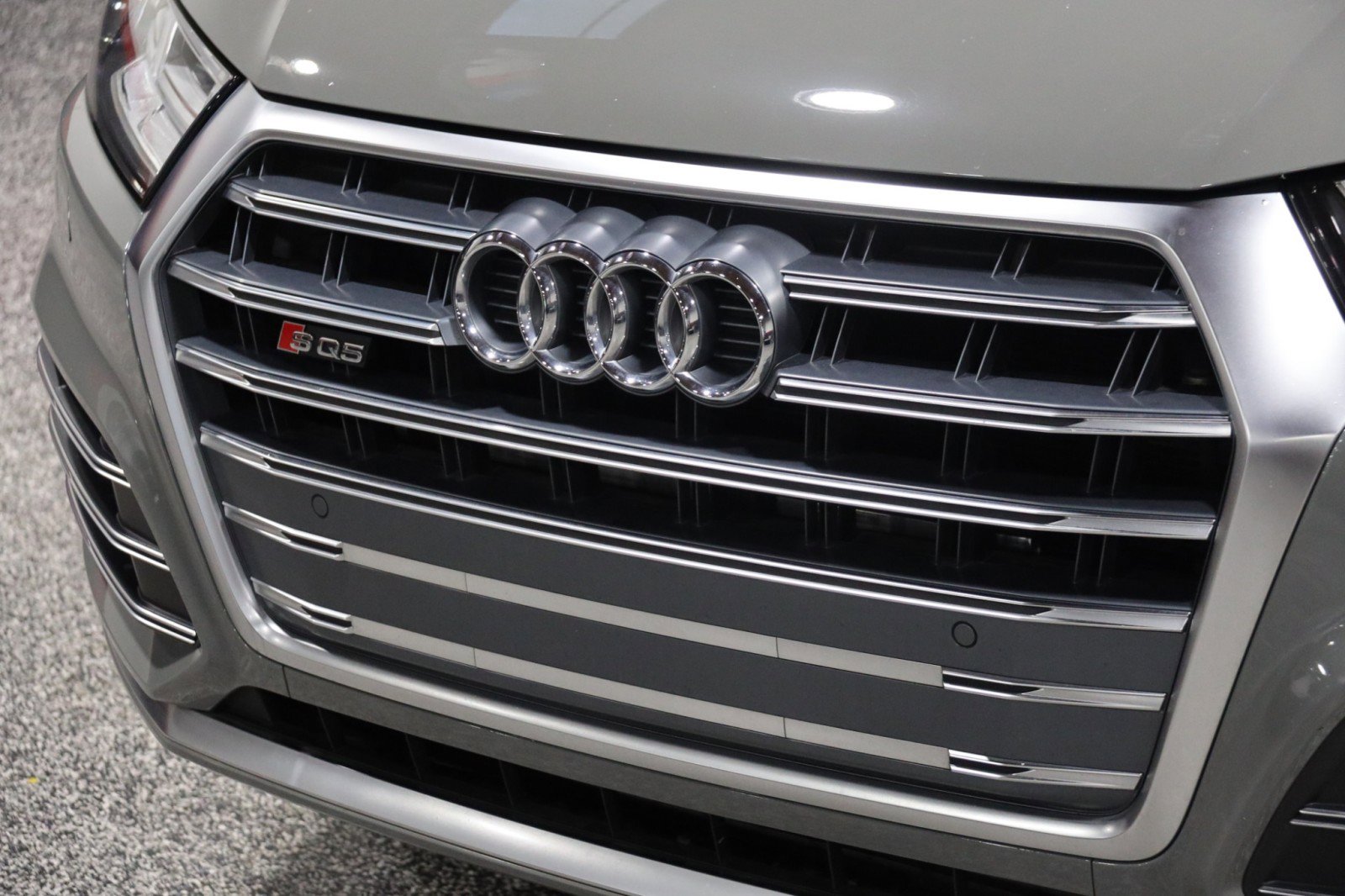 Used 2020 Audi SQ5 Premium Plus image 13