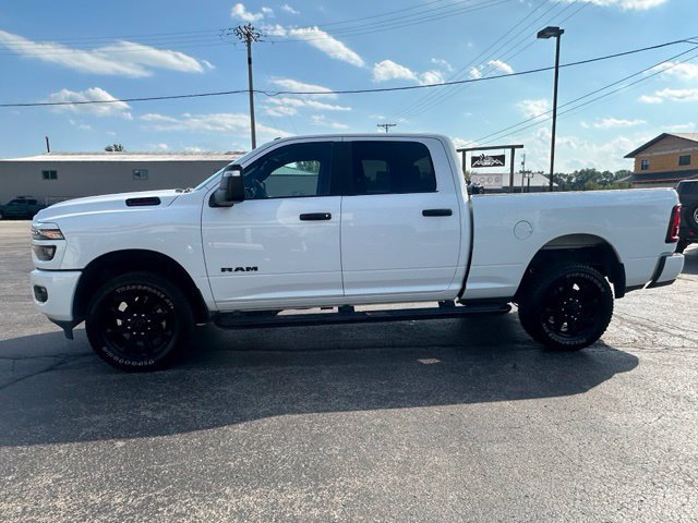 Used 2025 RAM 2500 Big Horn AWD/4WD image 4