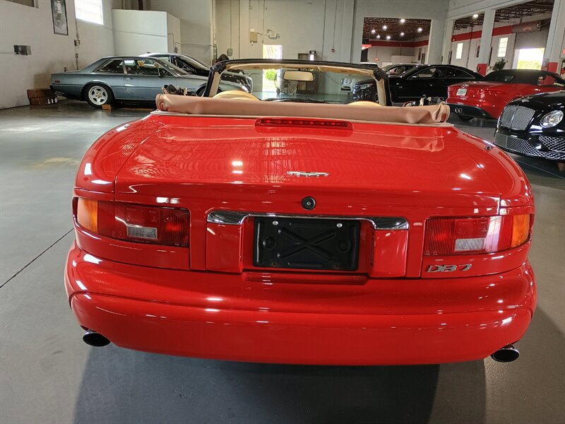 Used 1997 Aston Martin DB7 Volante RWD image 4
