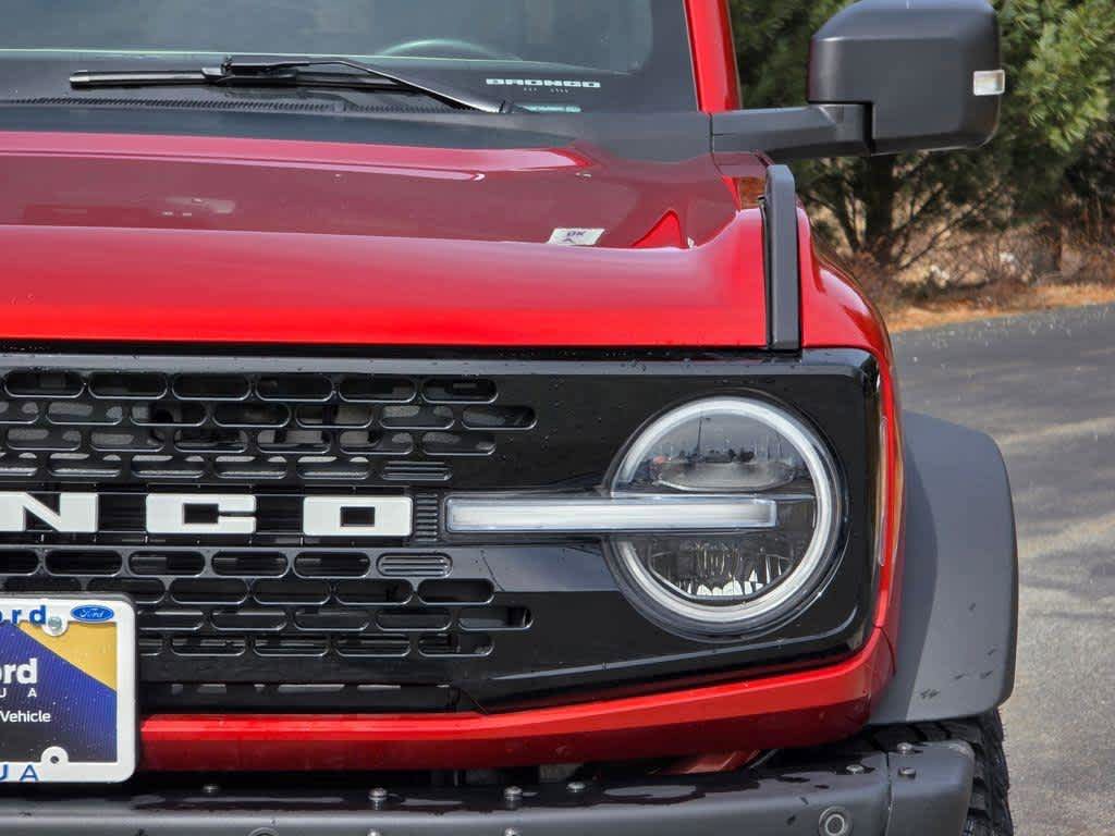 Used 2024 Ford Bronco Wildtrak image 3