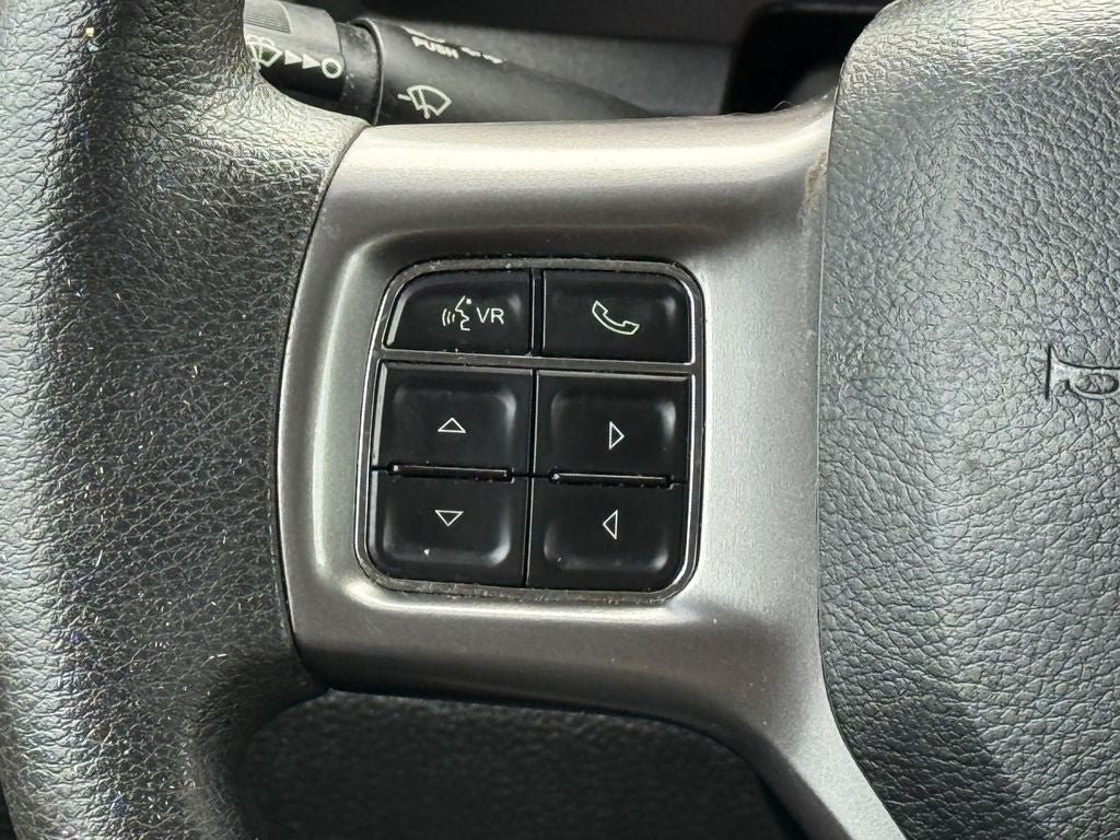 Used 2021 RAM 1500 Classic SLT AWD/4WD image 21